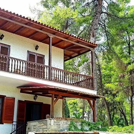 Wood And Stone * Sani (Chalkidiki)